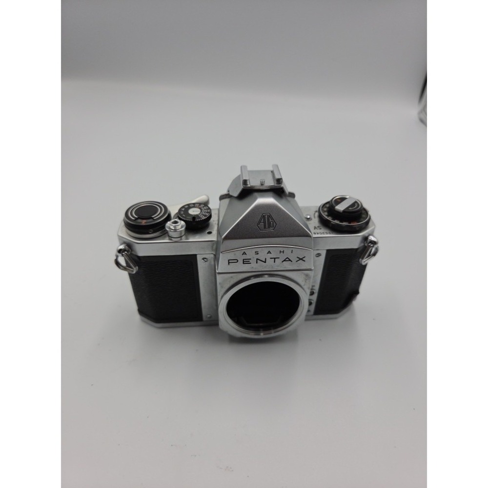 PENTAX SV  35mm SLR Film Camera Body Japan *Part Only*